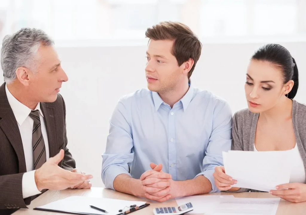 As a consultant to Mid- to Large-Size Business, I provide the following services: • Set up the chart of accounts • Do all bookkeeping and accounting • Period-end financials • Reconcile accounts for audit and reporting • Payroll issues • GST reporting • WCB reporting • Process improvements • Design financial control systems • Analysis …